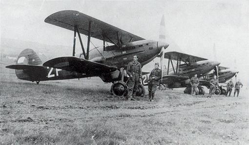 Avia B-534